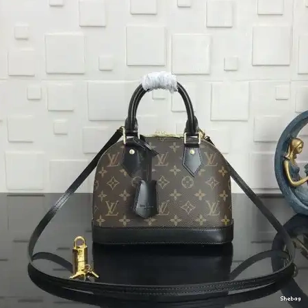 LV Bags 208B570113 0808